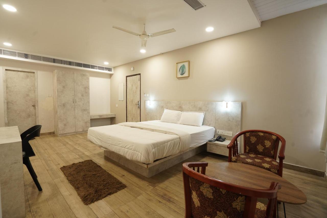 Hotel Trp Bliss Nizamabad Exterior photo